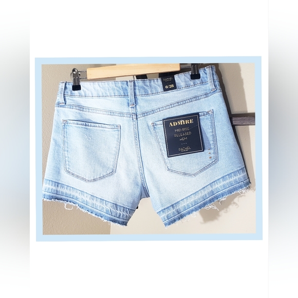 NWT  Jean shorts.....size 6/28 - Picture 2 of 2